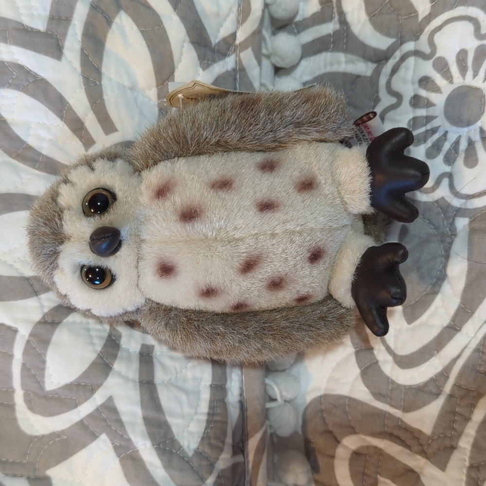 Classic Pooh Plushie - Owl